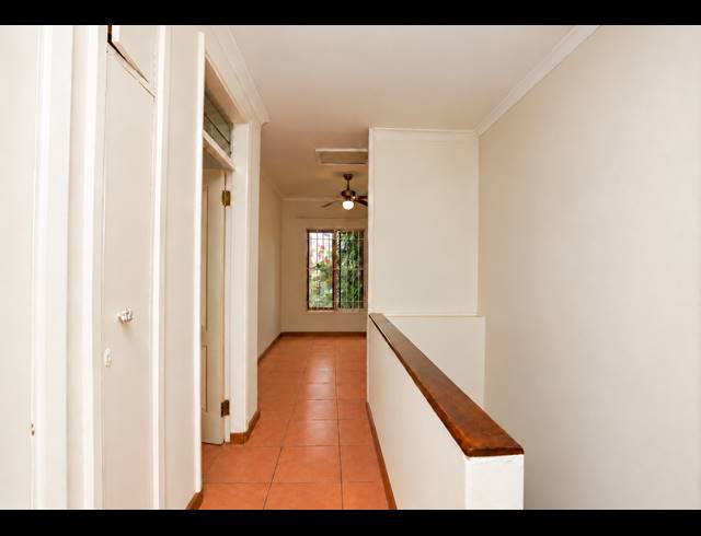 3 BEDROOM TOWNHOUSE FOR SALE IN GLENWOOD